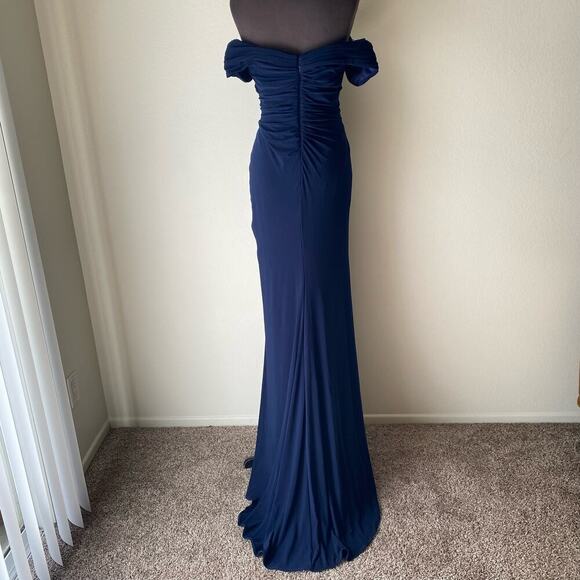 La Femme sz 16 navy blue off shoulder gown NWT - Picture 8 of 13